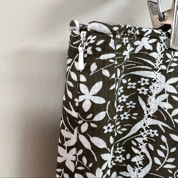 Eddie Bauer Linen blend brown flowered skirt. Size 14 - Picture 3 of 6
